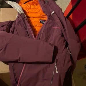 Patagonia women’s snow packet